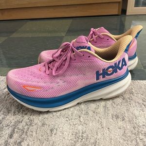 Barely worn Hoka women’s Clifton 9 Free People Collab